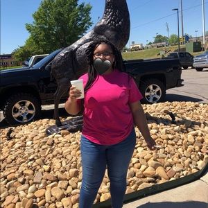 Meet your Posher, Antonia